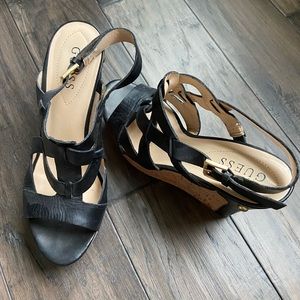 Black Guess Wedges